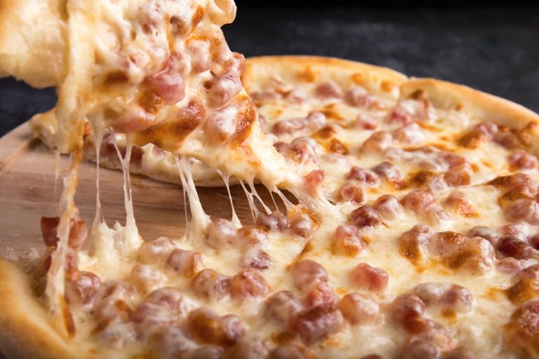 5 Benefits of Pizza You’re Missing
