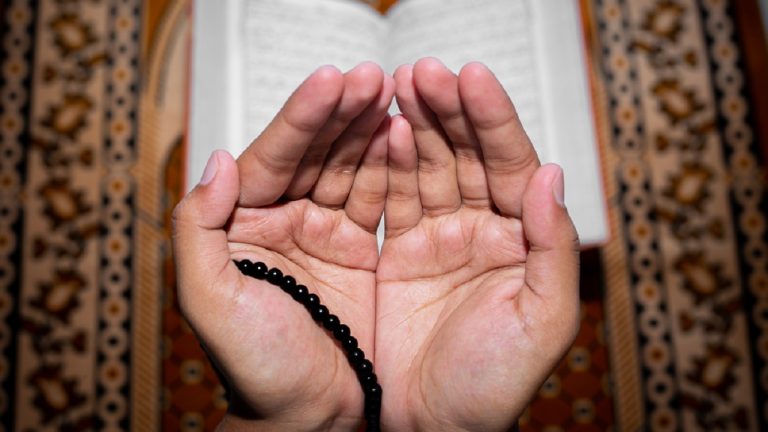 Practices and Duas For Protection From Satan
